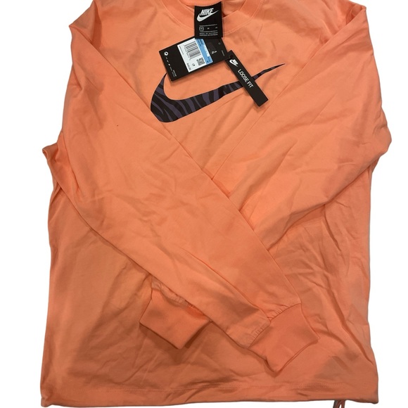 Nike womens Long sleeve tshirts - Picture 2 of 3